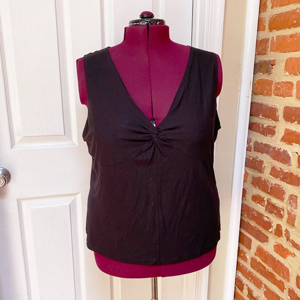 Context Black Twist-Front V-Neck Tank Top